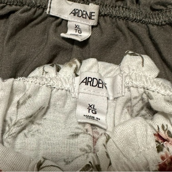 Ardene Off-Shoulder Tops - Picture 2 of 2